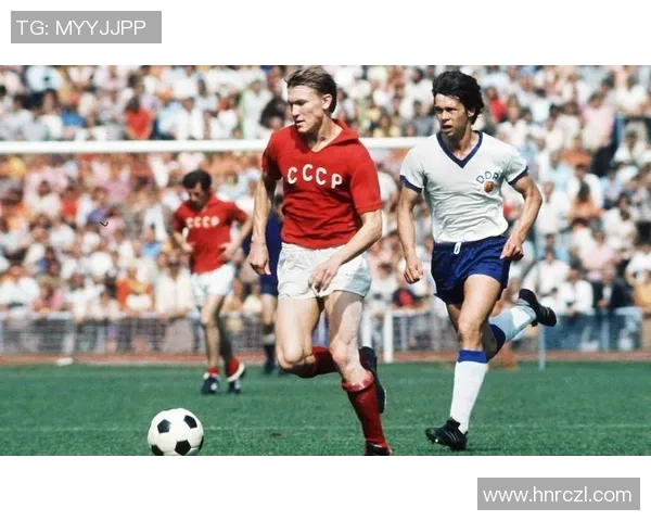 足球排行榜新鲜出炉 谁是当今最耀眼的球星引关注